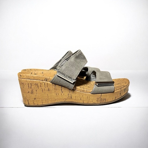 🌻Vionic Gray Pepper Ruched Leather Cork Wedge Slide Sandals Size 7W (wide) - Picture 4 of 11